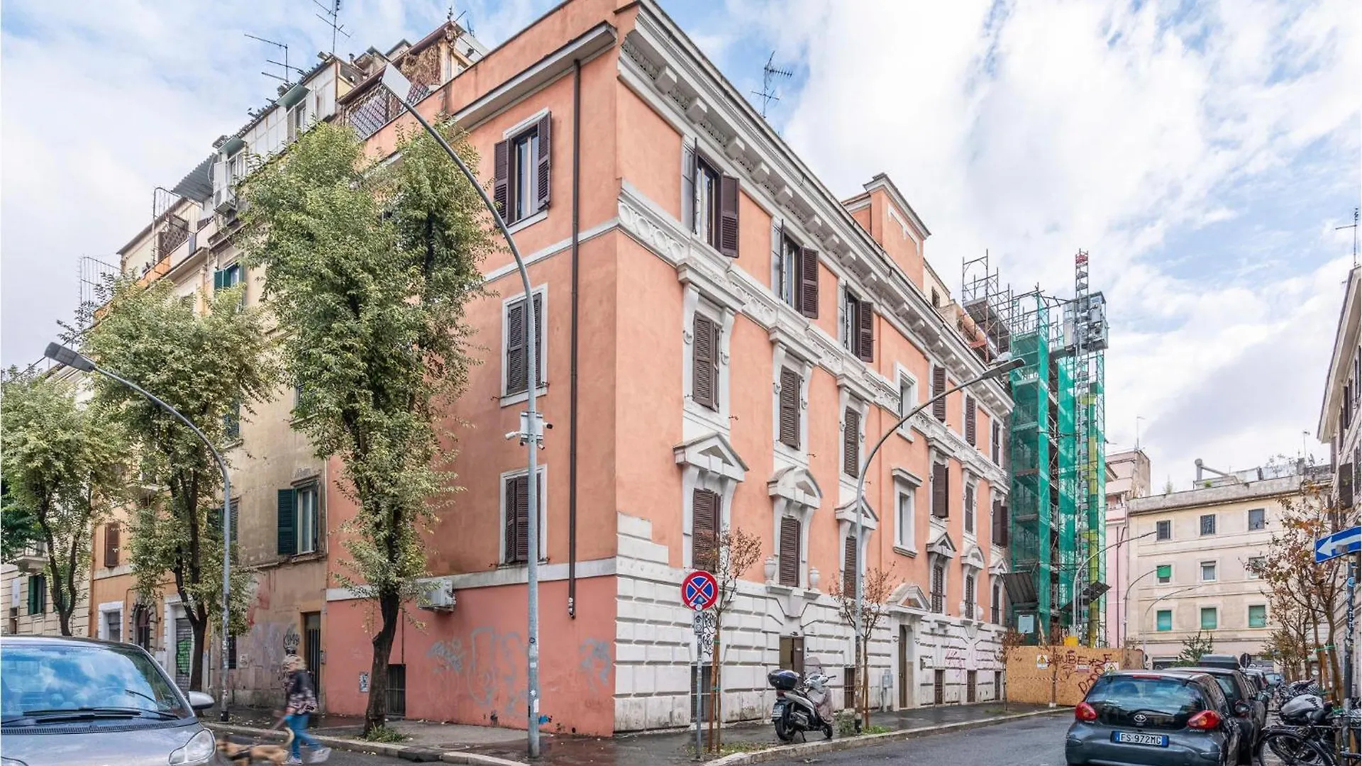 Amazing Apartment In Roma With Kitchenette  Rome